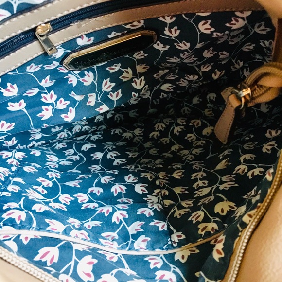 [Urban Expressions] Vegan Leather Satchel - Picture 4 of 8